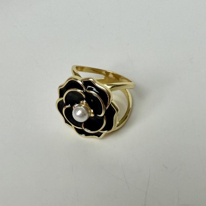 Hovedbilde Skjerfring Blomst med Perledetalj – Elegant ...
