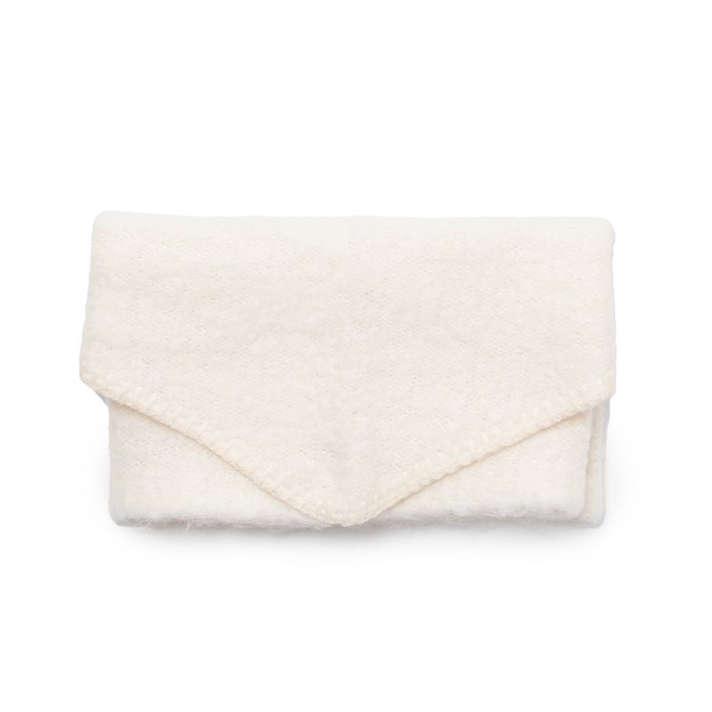 Litet trekantssjal offwhite - 100% akryl - dekorativa stygn - 34x100 cm