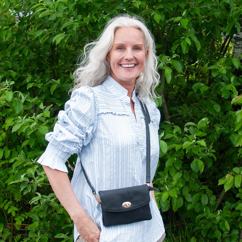 DANIELLA mini clutch i skinn - svart