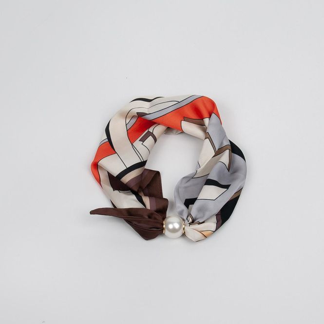 Huvudbild Liten scarf med magnetlås abstrakt mönster